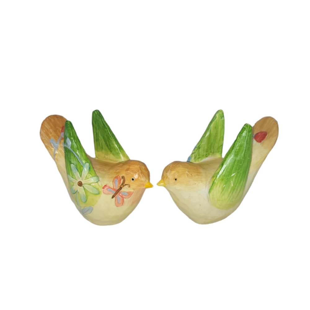 Birds Statues Decorative Small 3D Sculpture Animals Figurines Set Of 2 Resin